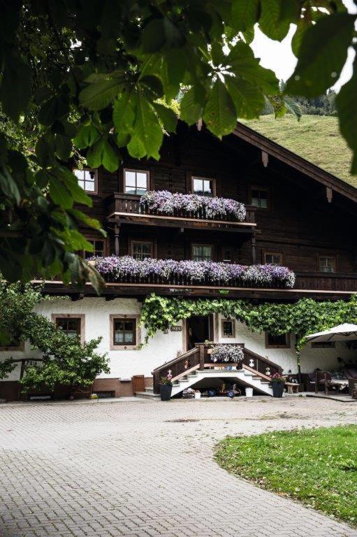 Hochwart Hof Bed & Breakfast Bed and Breakfast Saalbach-Hinterglemm Exterior foto