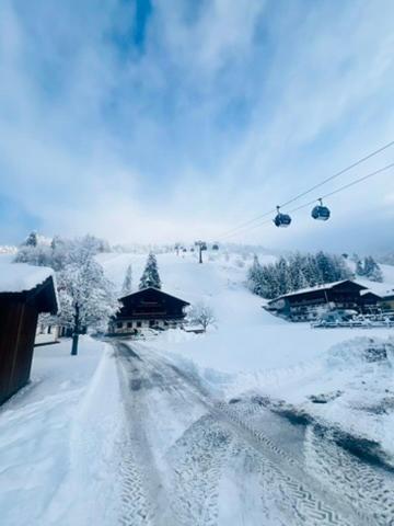Hochwart Hof Bed & Breakfast Bed and Breakfast Saalbach-Hinterglemm Exterior foto